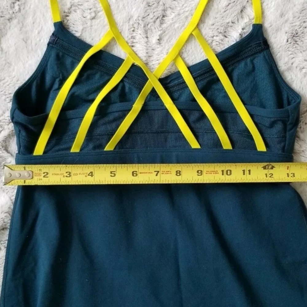 🌻Lululemon Just Breathe Tank Green Cross Strap - Picture 7 of 8